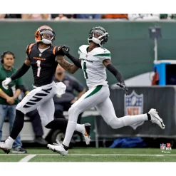 Wall Art|Photos^New York Jets Ahmad Sauce Gardner Unsigned Covers Ja'Marr Chase Photograph