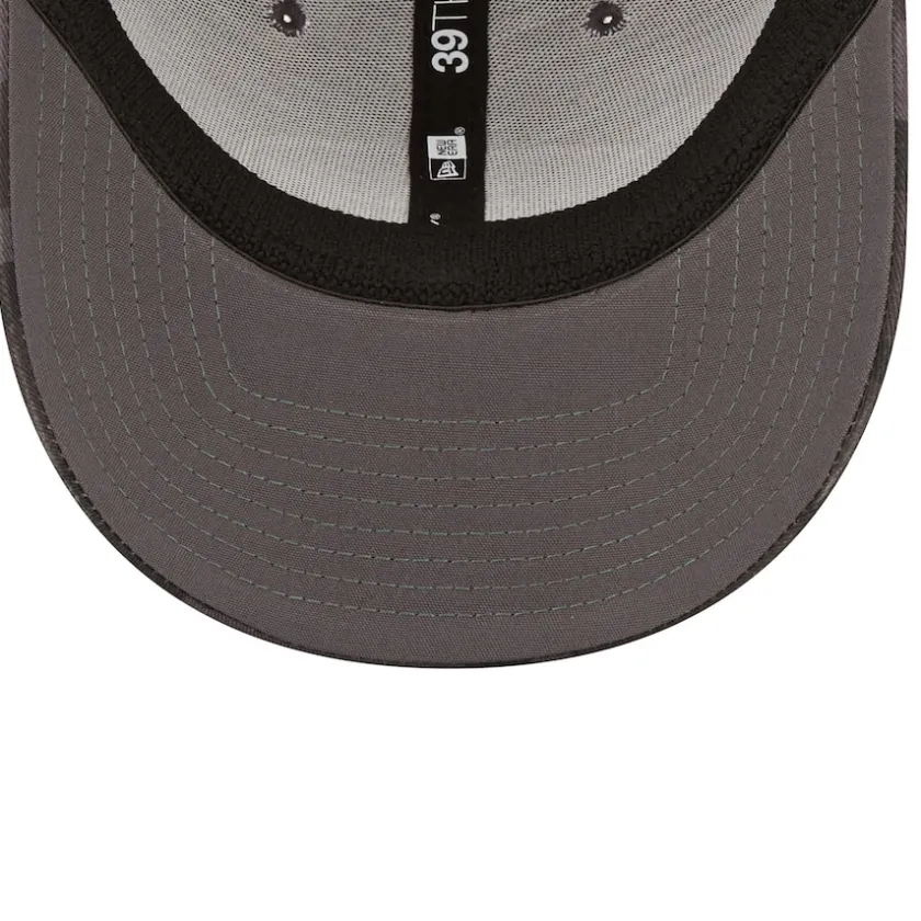Flex^New York Jets Men's New Era Camo/Black Logo Neo 39THIRTY Flex Hat