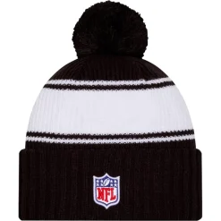 Hats|Kids^New York Jets Youth New Era Black 2024/25 Sideline Cuffed Knit Hat With Pom